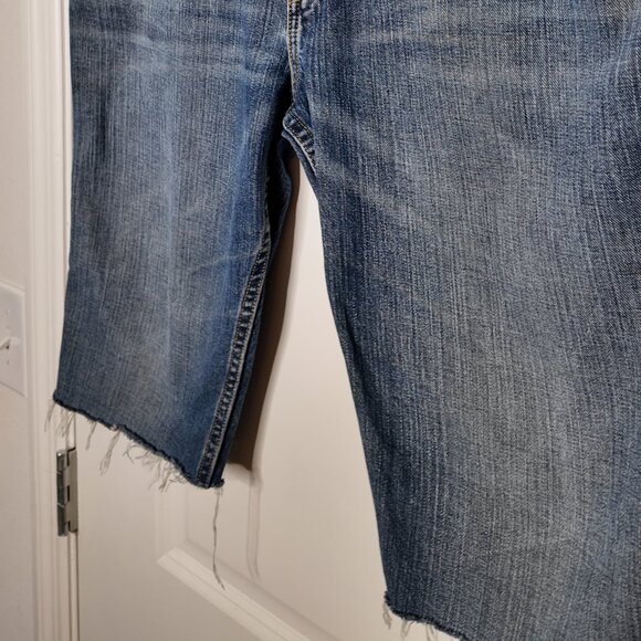 Route 66 cut off raw hem Bermuda denim shorts size 36 - Picture 5 of 10
